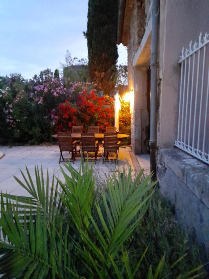 Le Gite De Sainte Valiere Piscine Et Spa Exterior foto