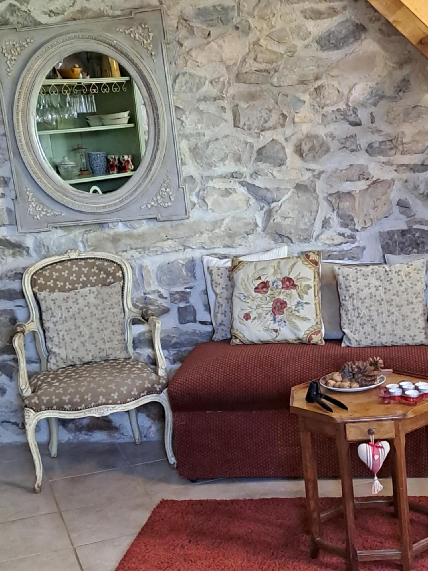 Le Gite De Sainte Valiere Piscine Et Spa Exterior foto